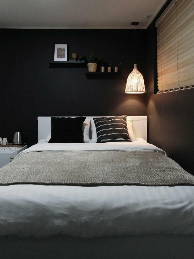 Neat House Hotel Seoul Exterior photo